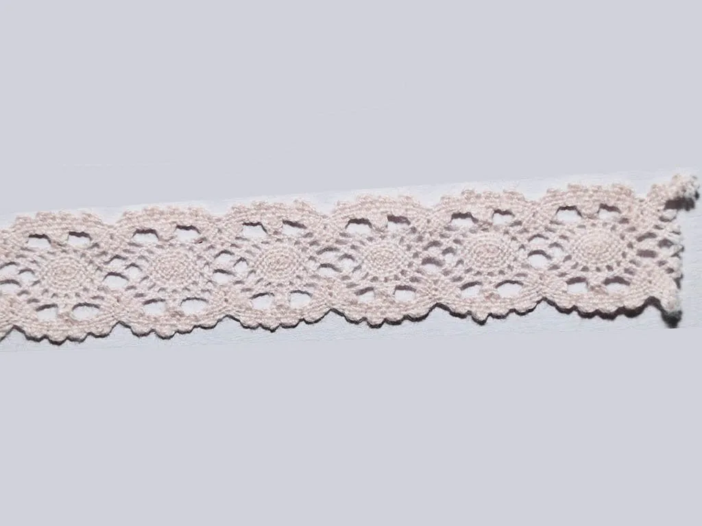 Dyeable Greige Design 1090 Cotton Laces