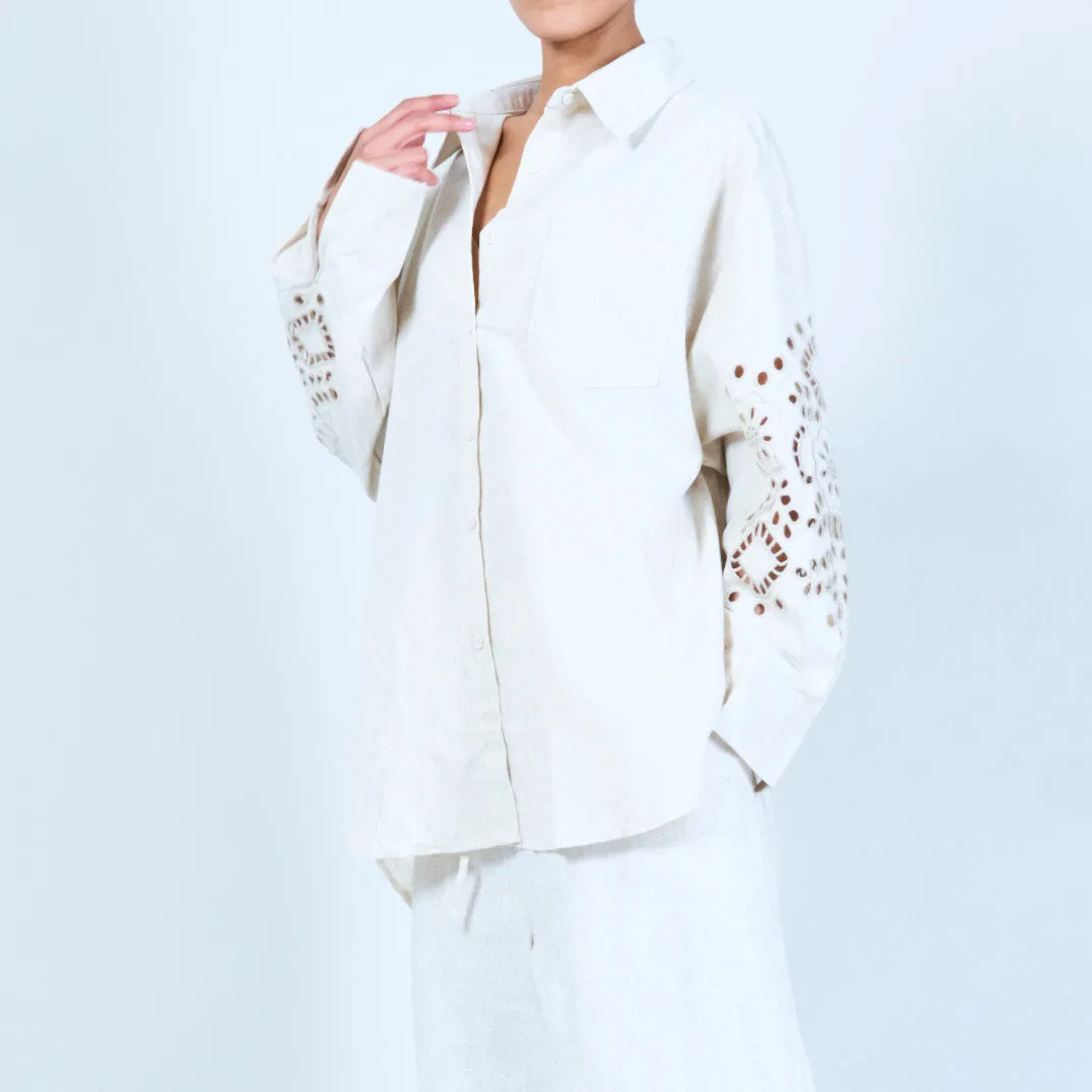 Embroidered long-sleeve button-up shirt wholesale