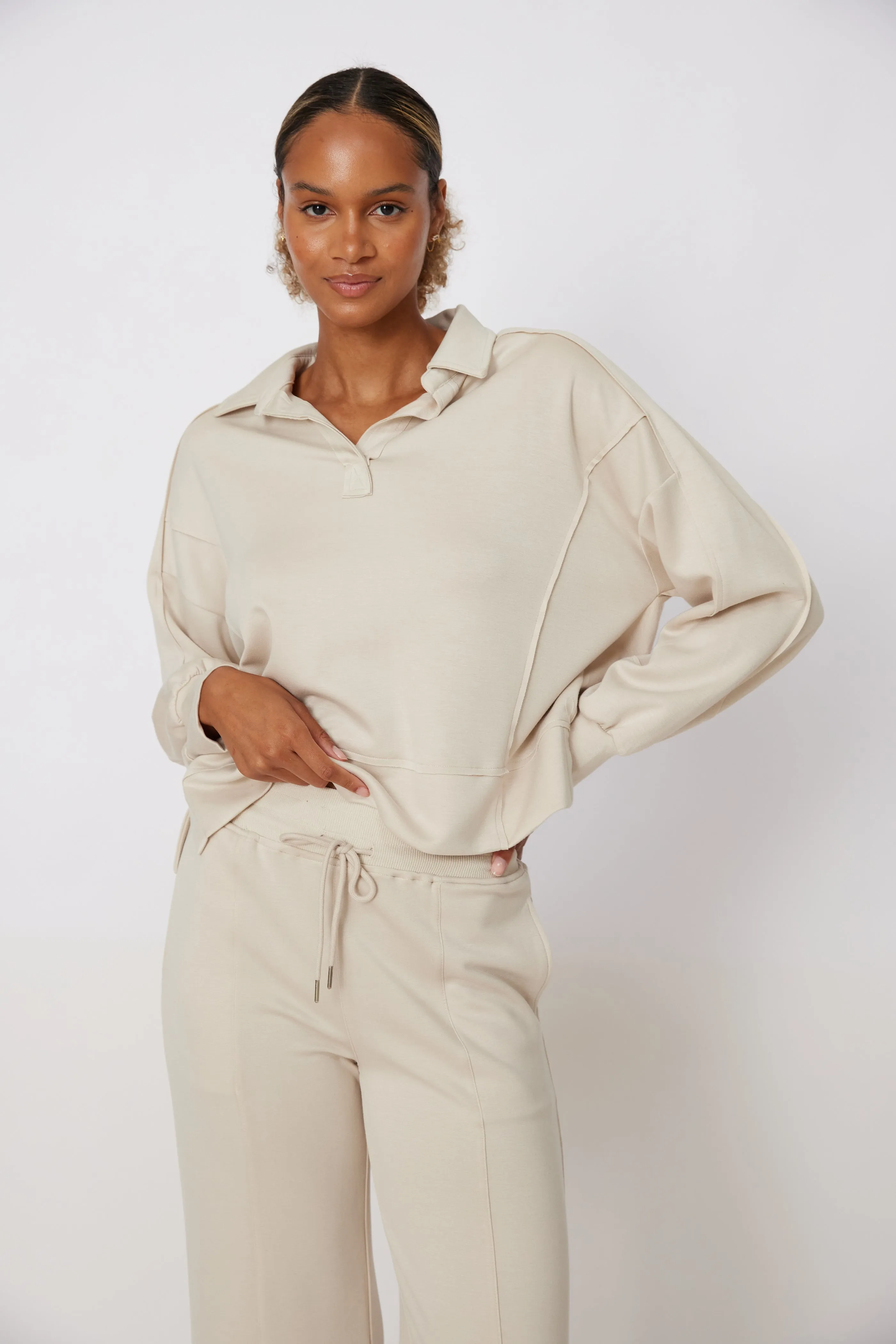 Erica V Neck Pullover