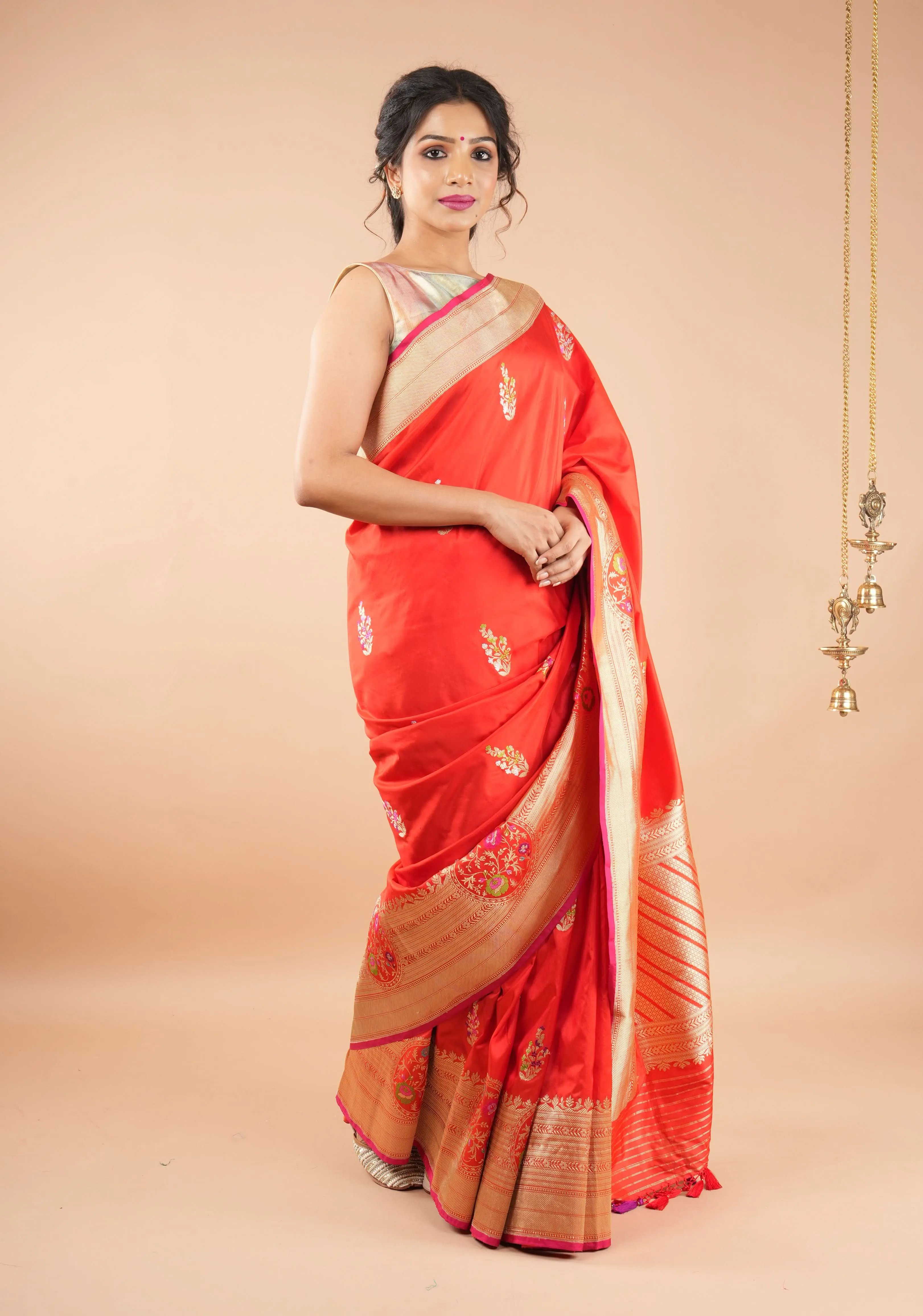 Exquisite Banarasi Katan Silk Saree Meenakari zari and Border in Red with Grand Pallu and Unique Zari Borders | SILK MARK CERTIFIED