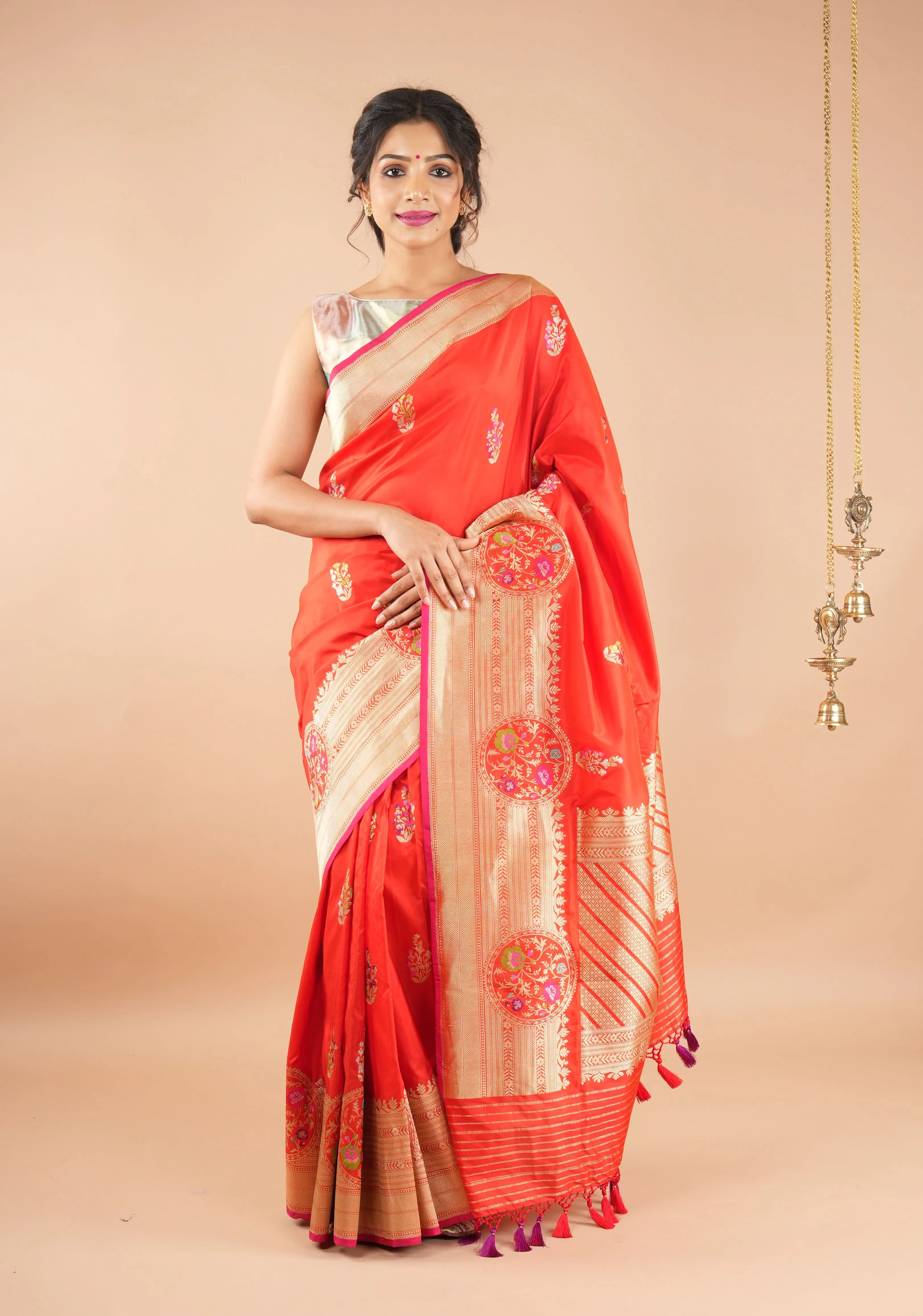 Exquisite Banarasi Katan Silk Saree Meenakari zari and Border in Red with Grand Pallu and Unique Zari Borders | SILK MARK CERTIFIED