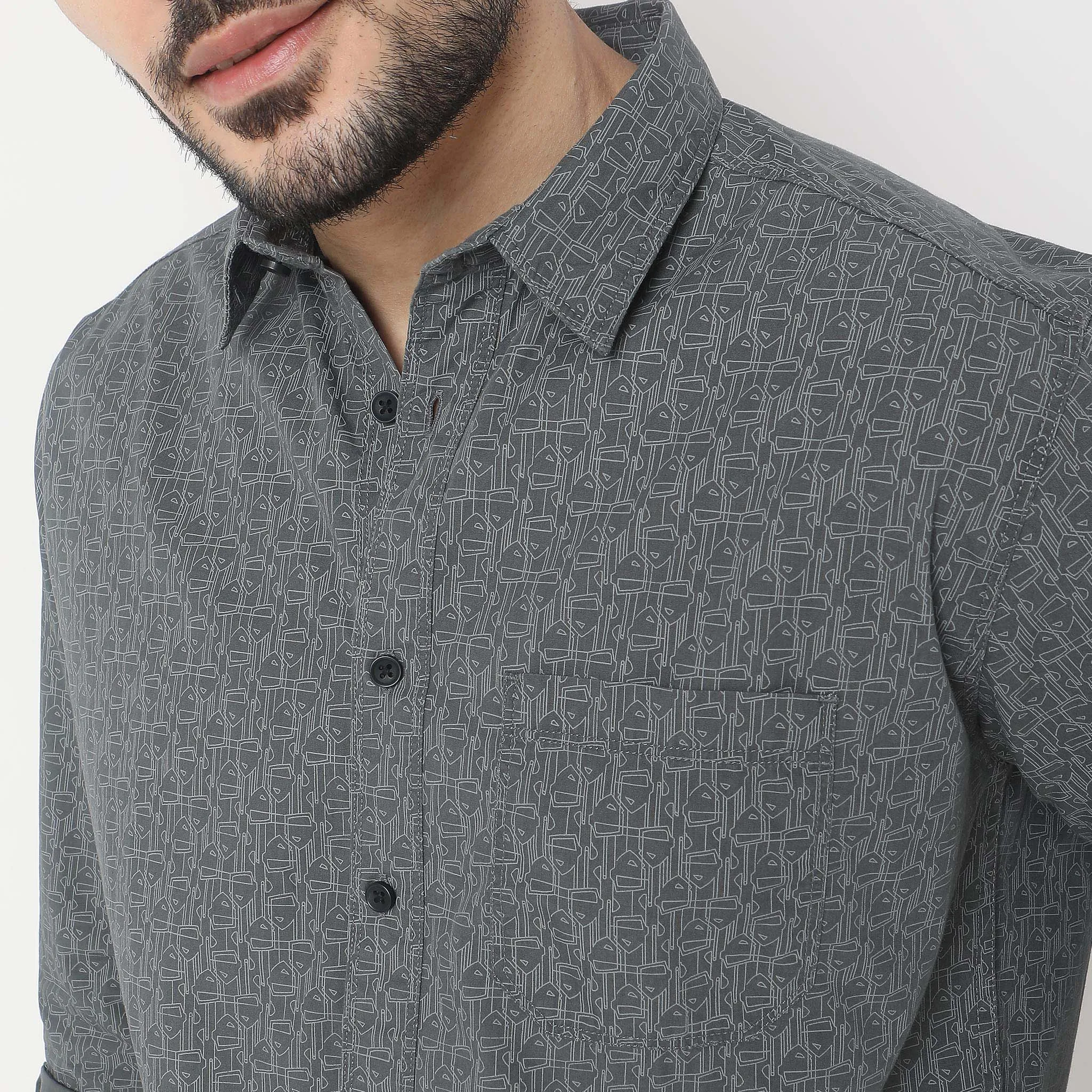 Geometric Print Impression Shirt