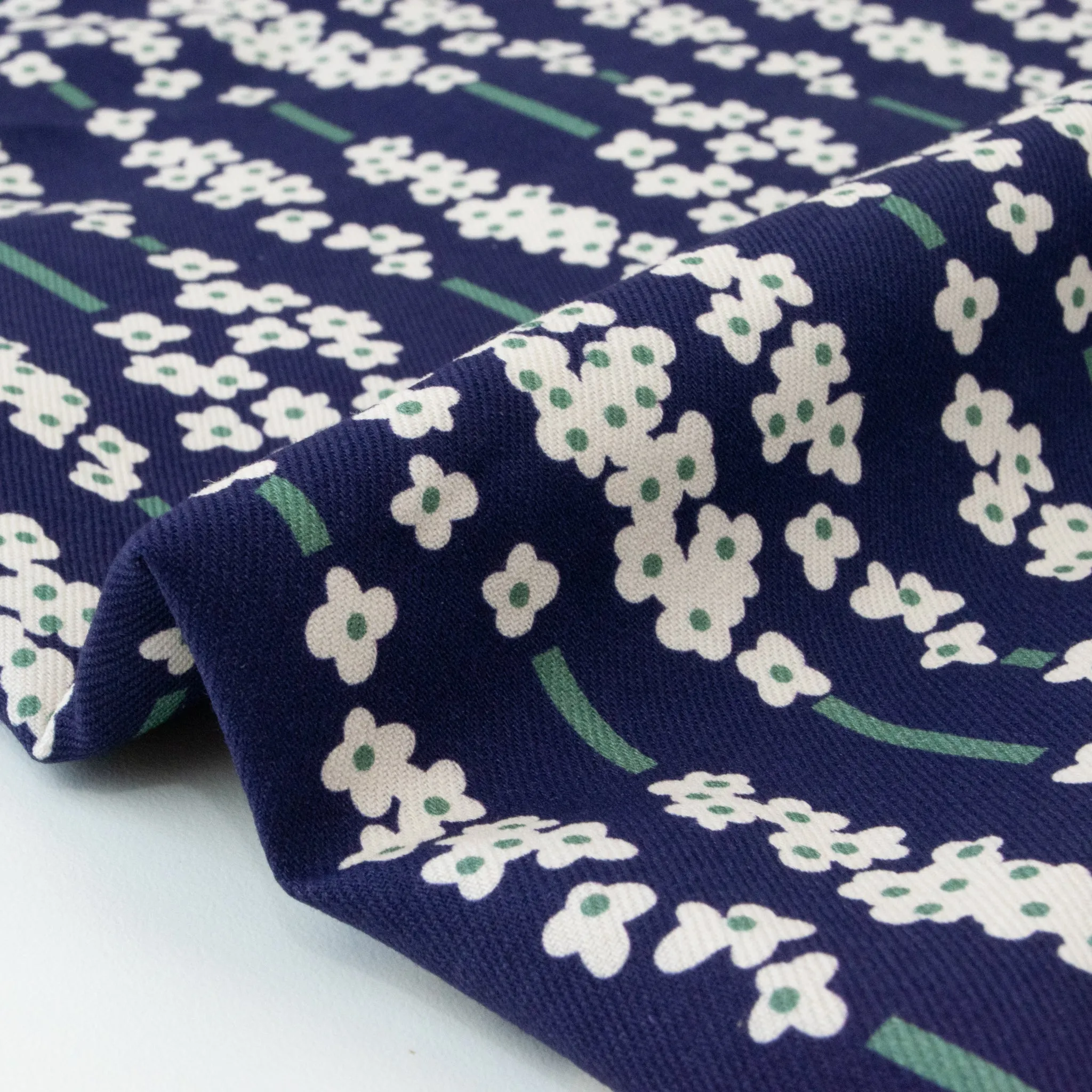 Jessica Nielsen - Cotton Viscose Twill - Purple Blossoms