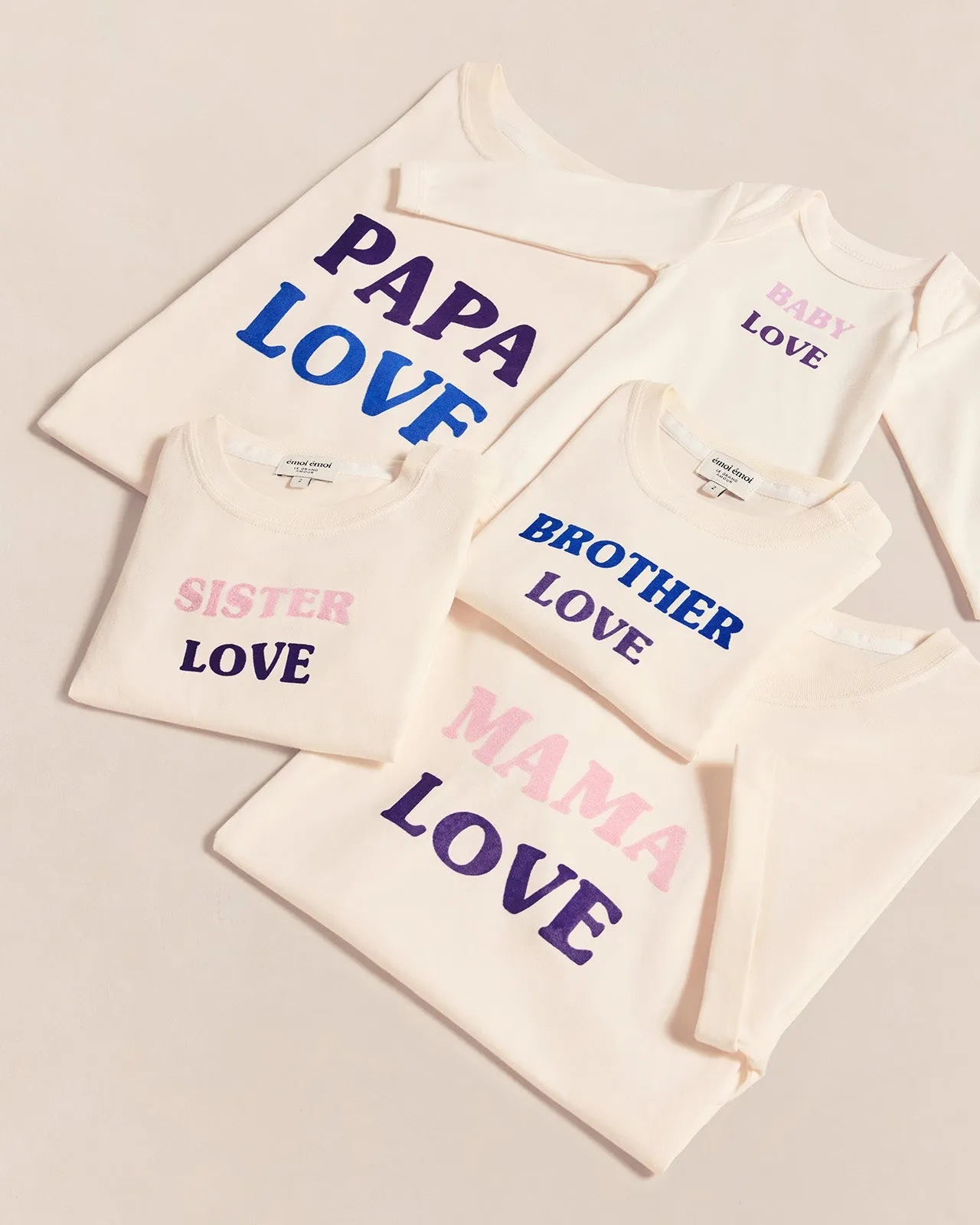 Le t-shirt Mama love en coton bio - crème