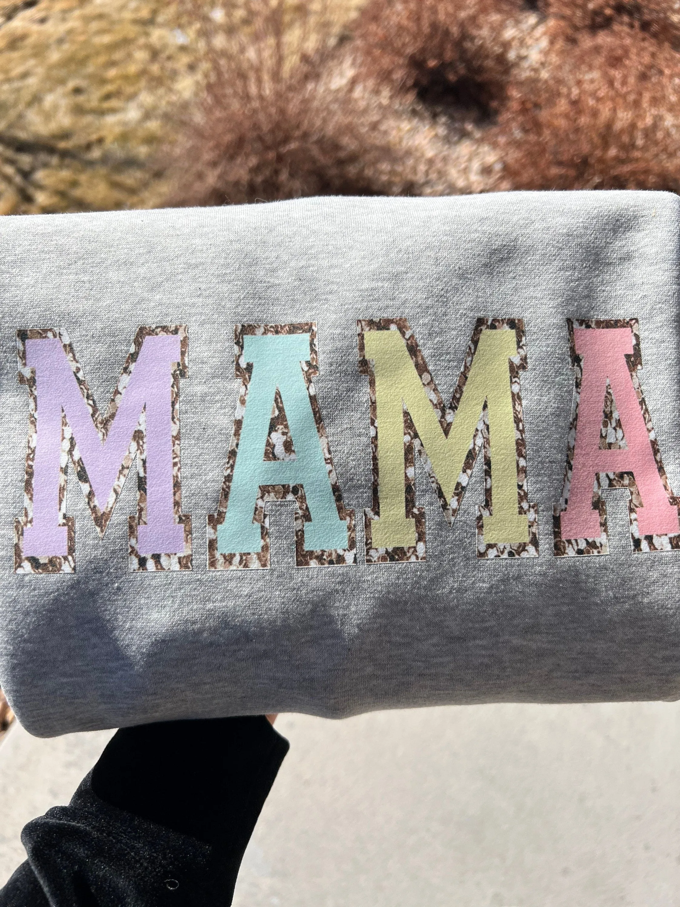 MAMA Unisex Sweatshirt Retro Style Mom Life Graphic Pullover Sweatshirt, Gift for Mom