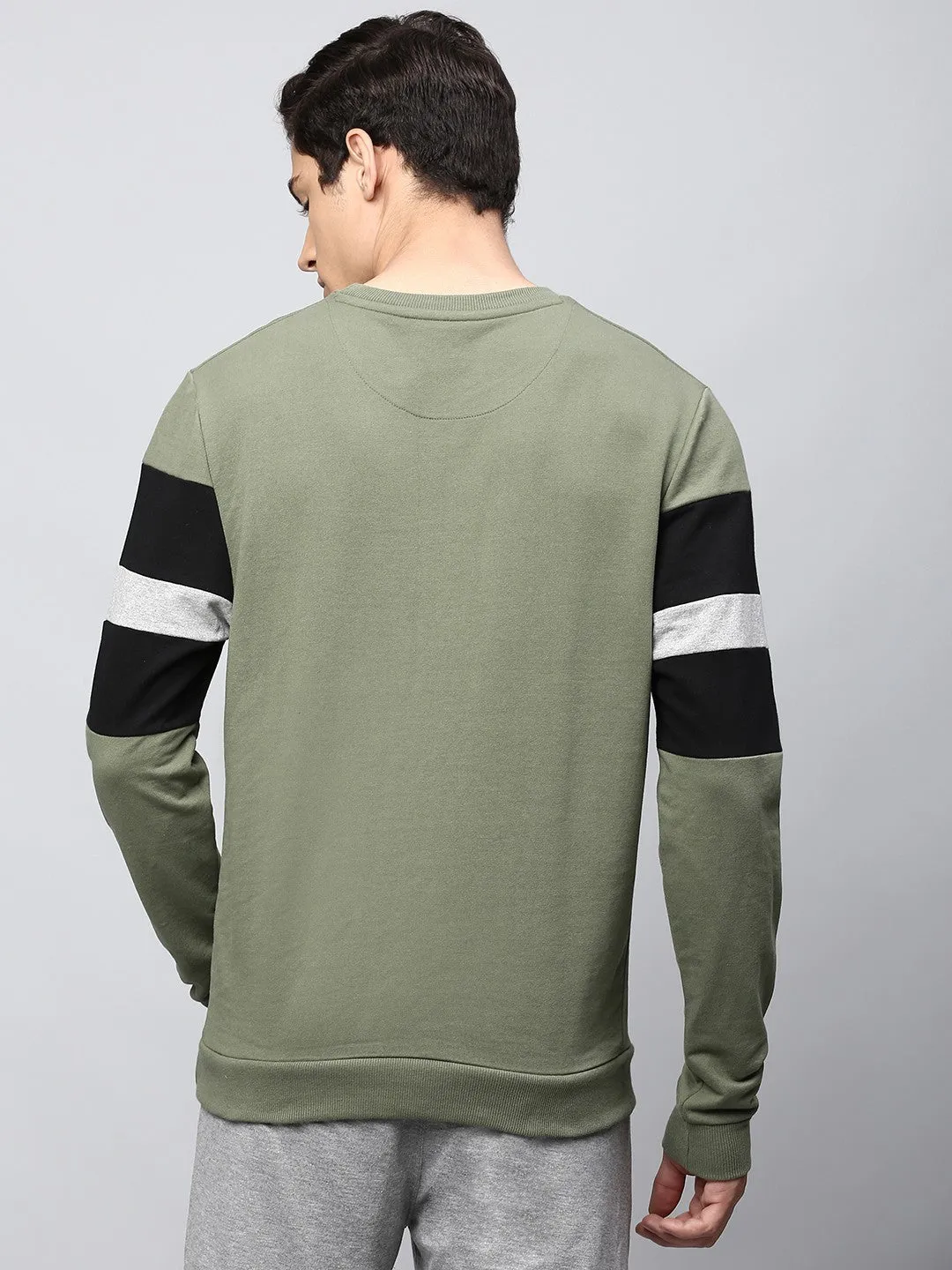 Mens Long-Sleeve Sweatshirt - Lightweight Casual Winterwear  (Light Olive)