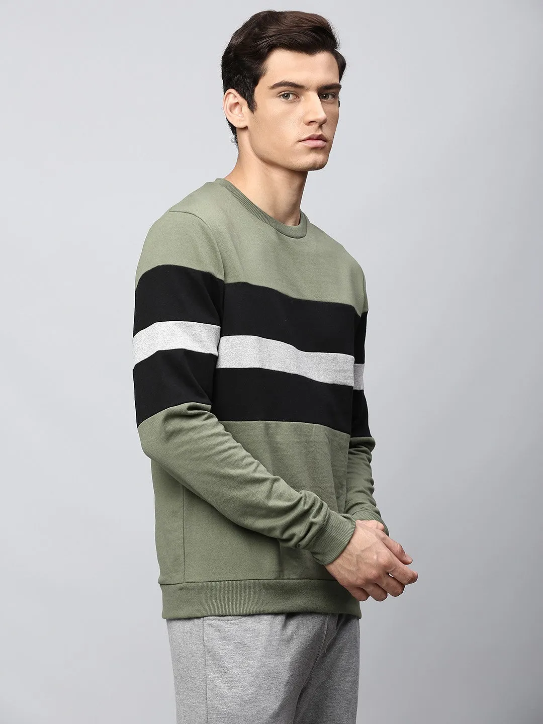 Mens Long-Sleeve Sweatshirt - Lightweight Casual Winterwear  (Light Olive)