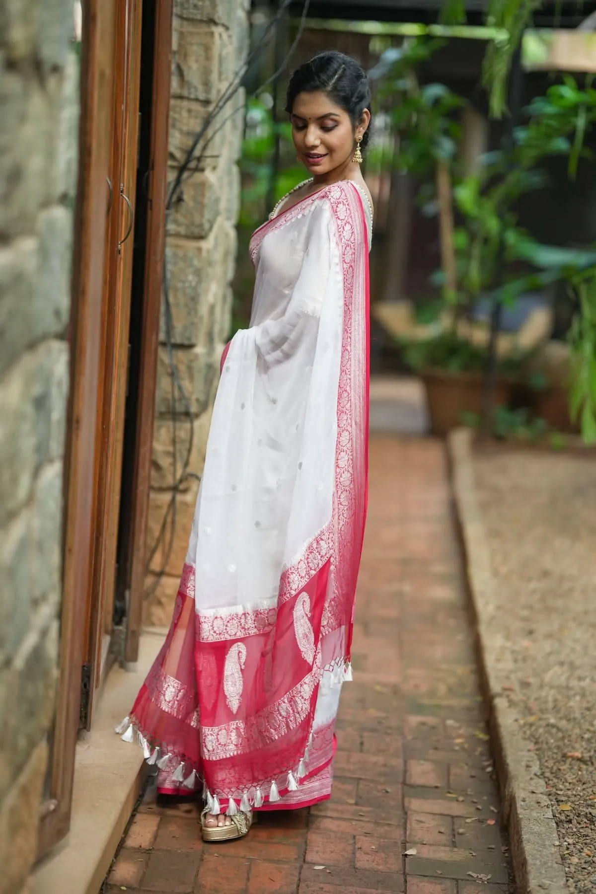 Pure Silk Chiffon Saree in White with Silver Tone Zari Buttas & Red Border | SILK MARK CERTIFIED