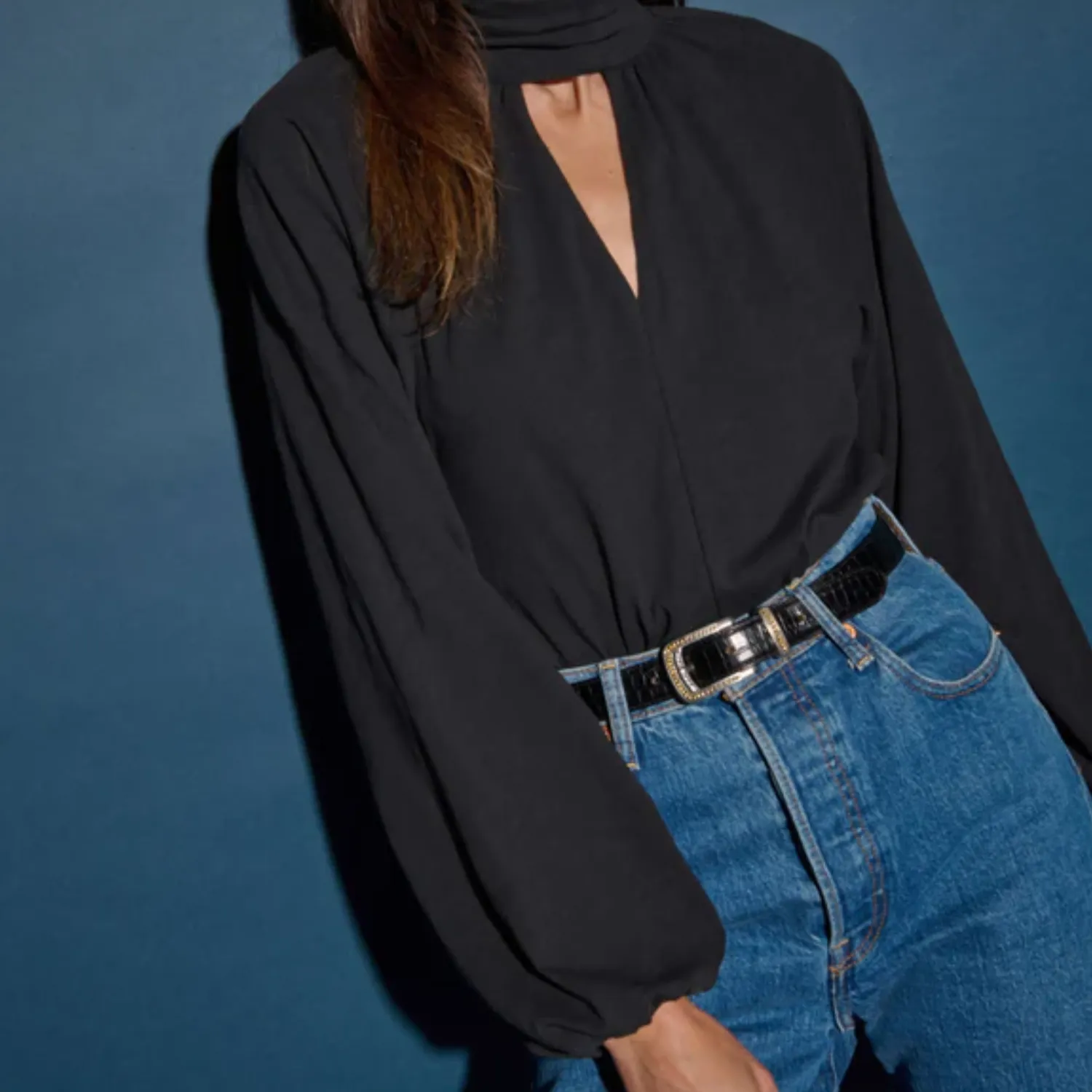 Rosalie Keyhole Blouse (Jet Black)