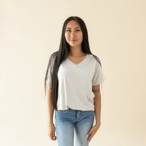 Women’s Relaxed Fit V-Neck in Oat